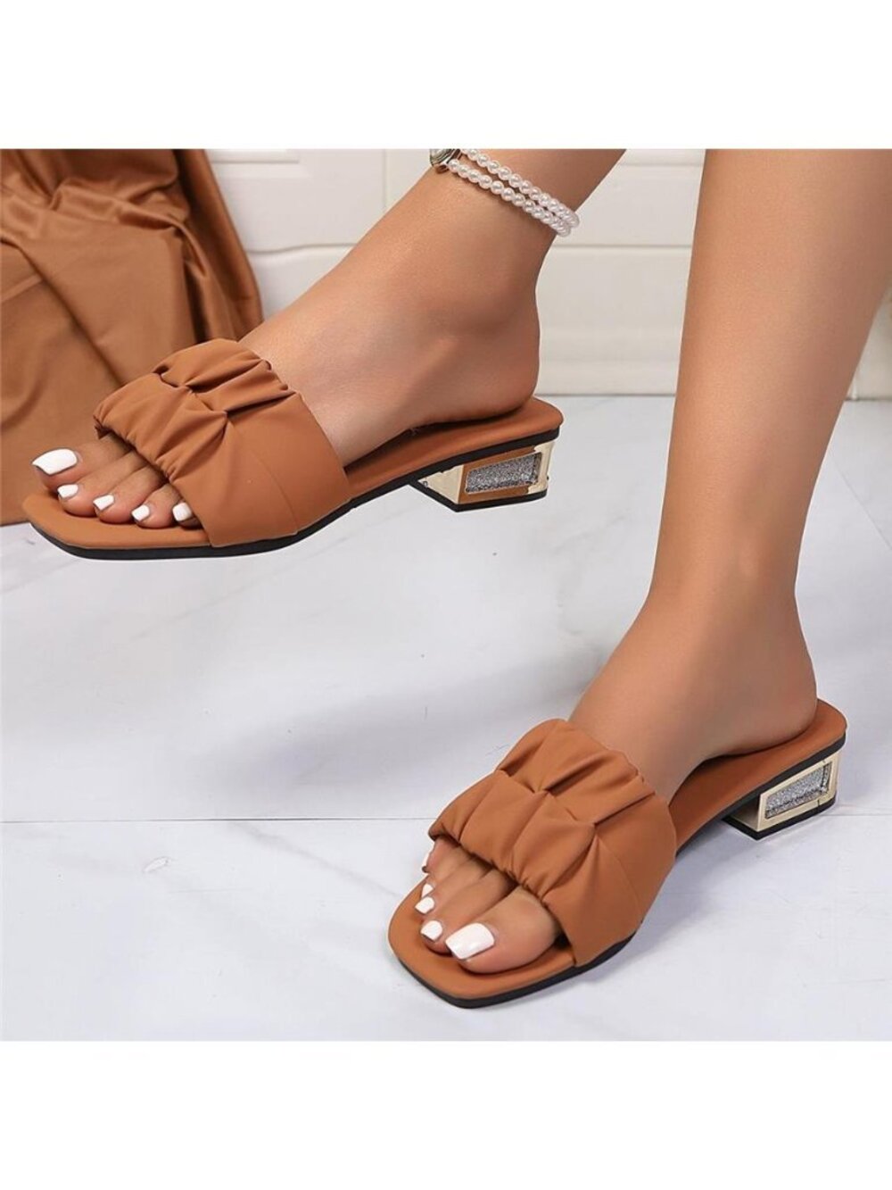 Open Toe Block Heels Sandals - Picture 6 of 13